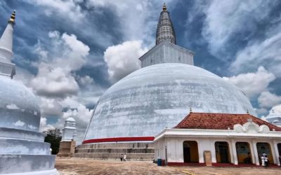Benarkah ukiran batu yang dibuat ribuan tahun lalu di Sri Lanka merupakan ‘pintu menuju alam semesta’?