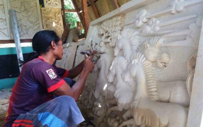 UMKM GUNUNGKIDUL : Ukiran Batu Alam Jadi Produk Andalan Desa Ngeposari